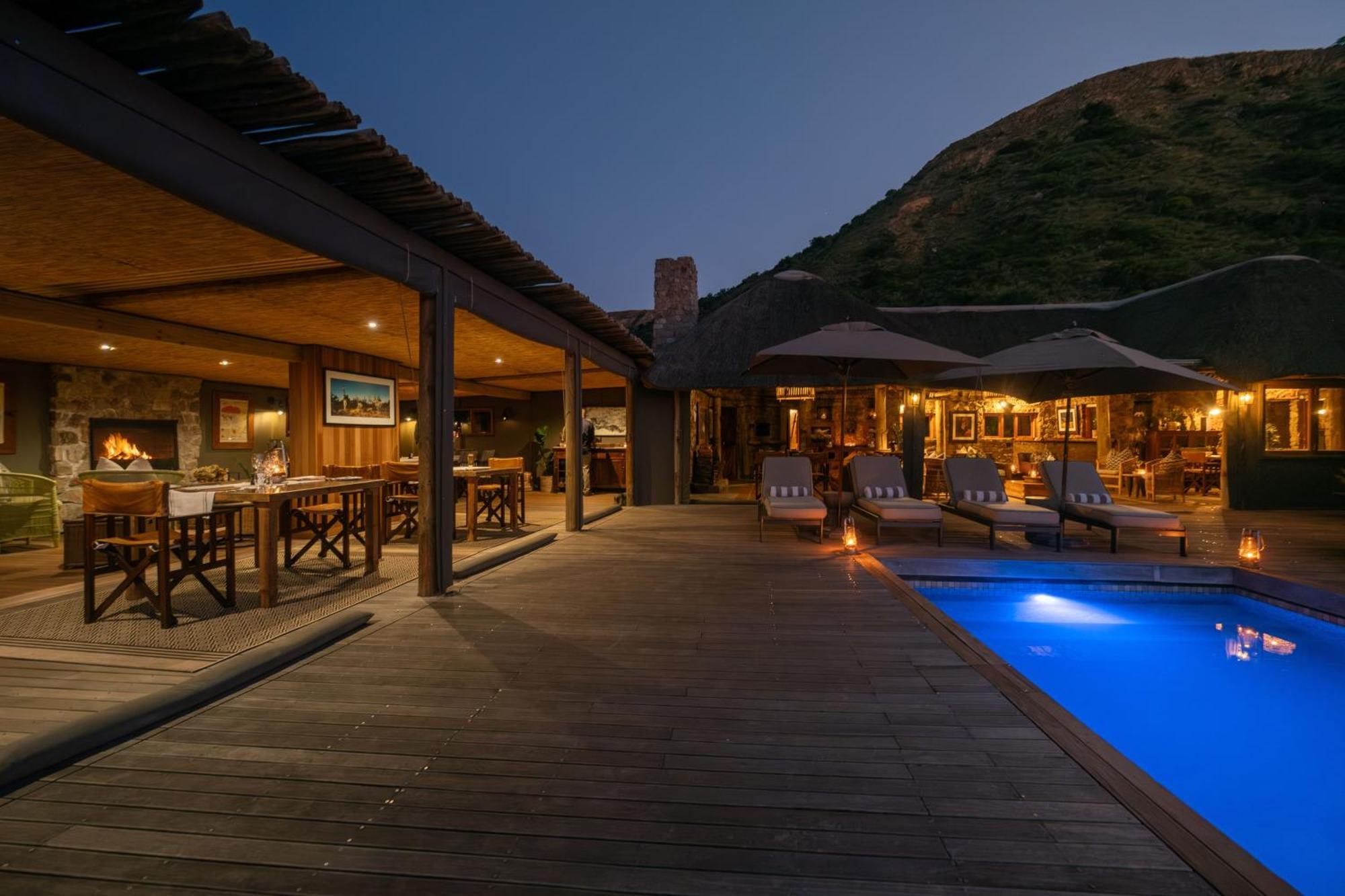 Hillsnek Safari Camp - Amakhala Game Reserve ภายนอก รูปภาพ